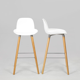A Kuip High Chair