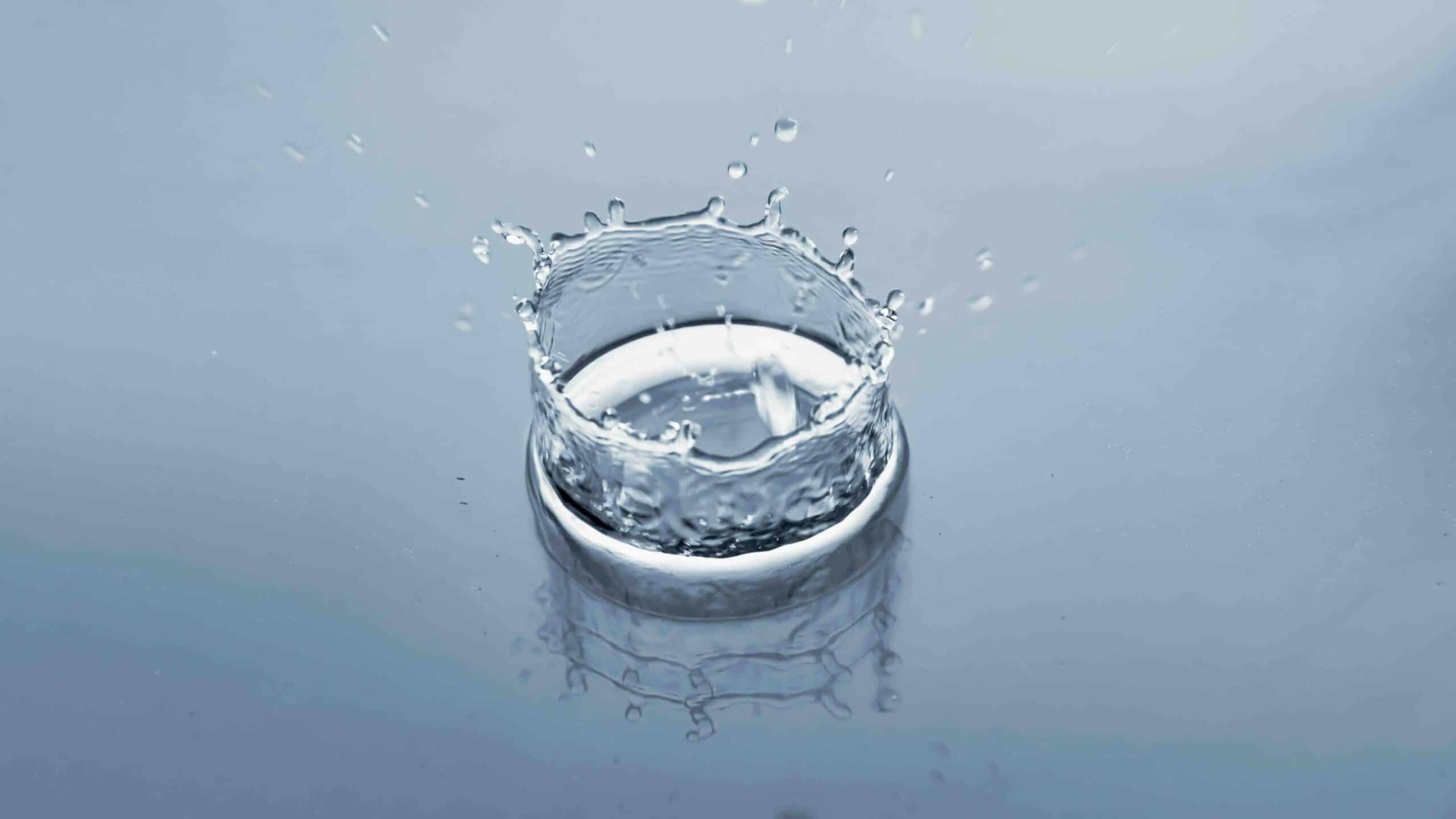 Wasser Tony Litvyak via Unsplash